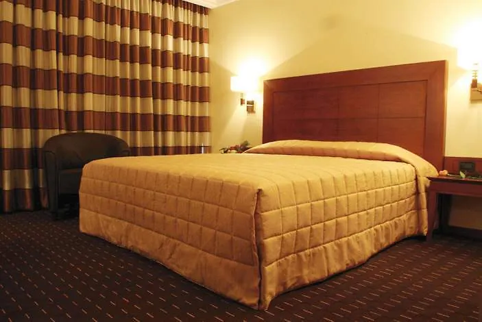 Hotel Capannelle Roma
