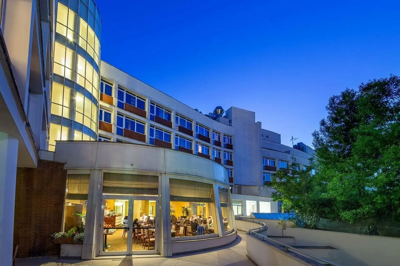 Hotel Capannelle Roma 4*, Rome Italy