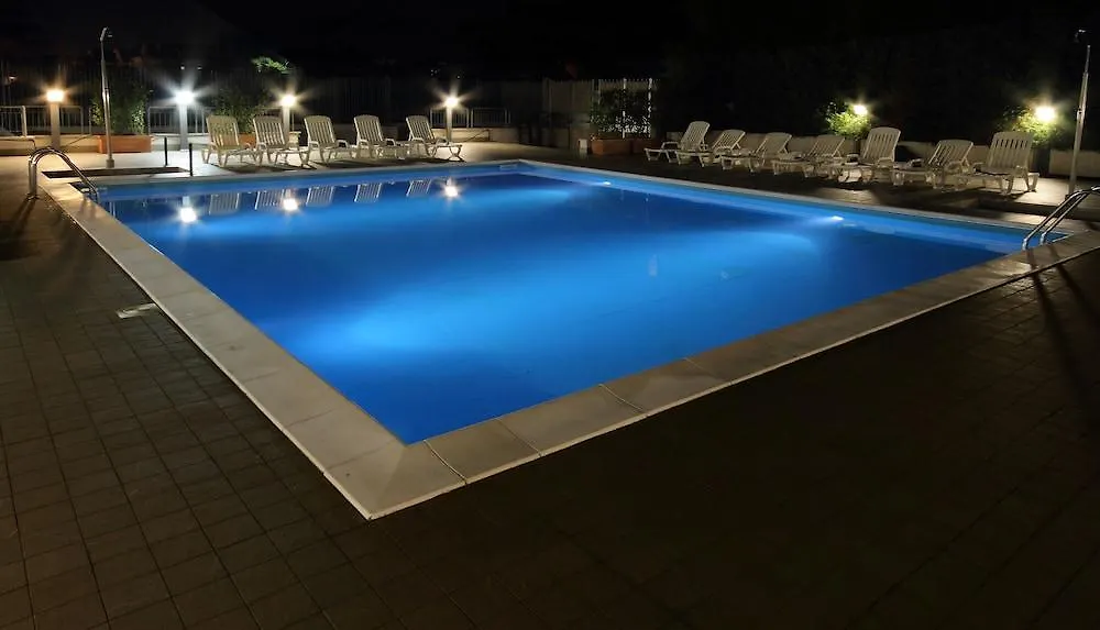 Hotel Capannelle Roma