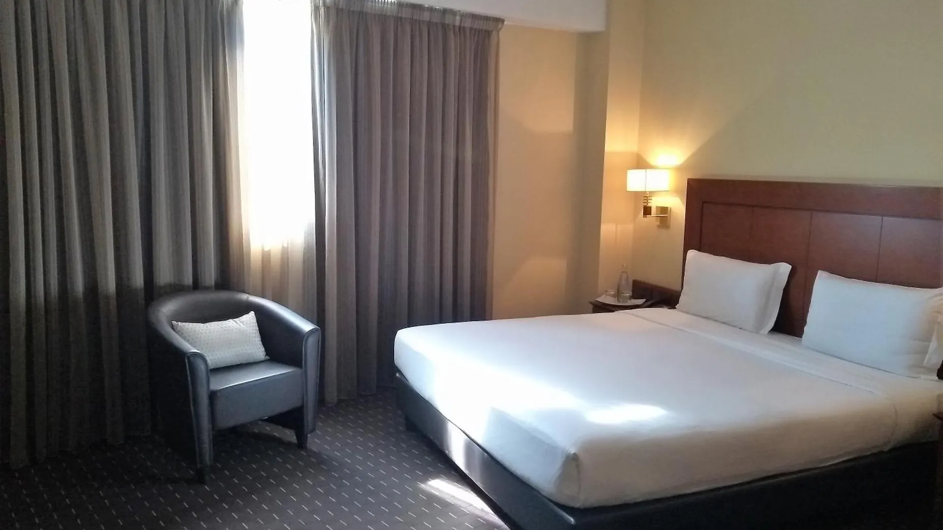 Hotel Capannelle Roma 4*,  İtalya