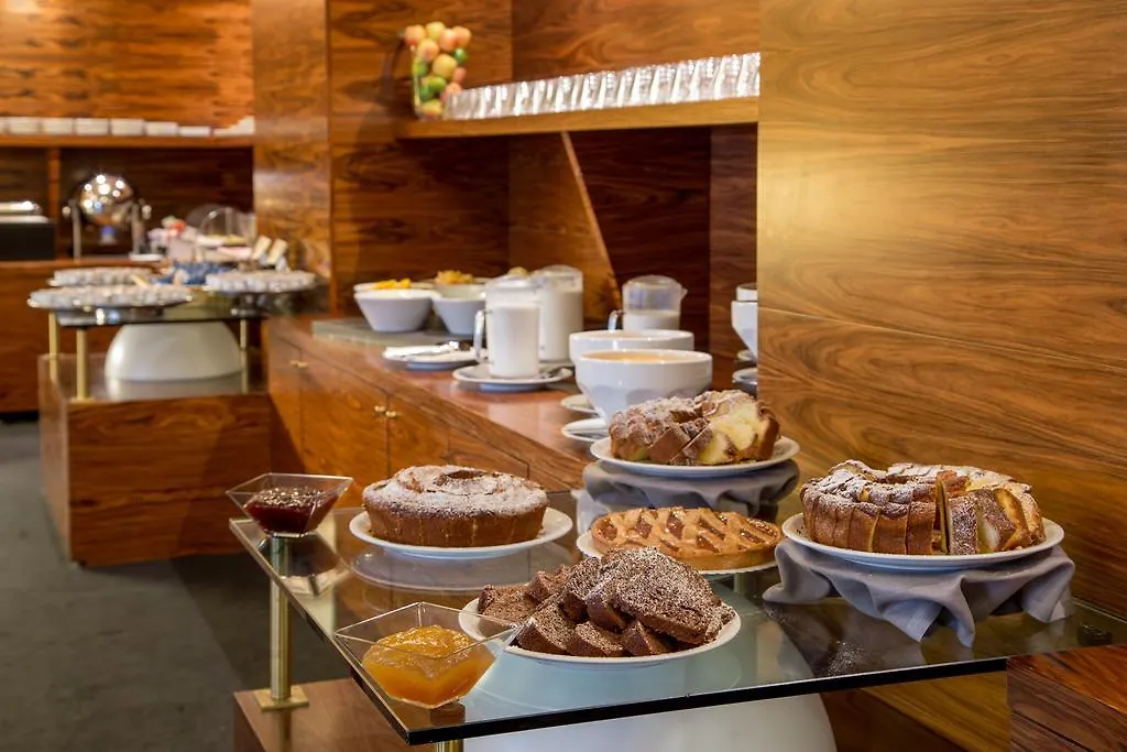 Hotel Capannelle Roma