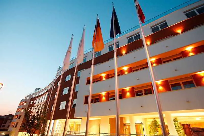 Hotel Capannelle Roma